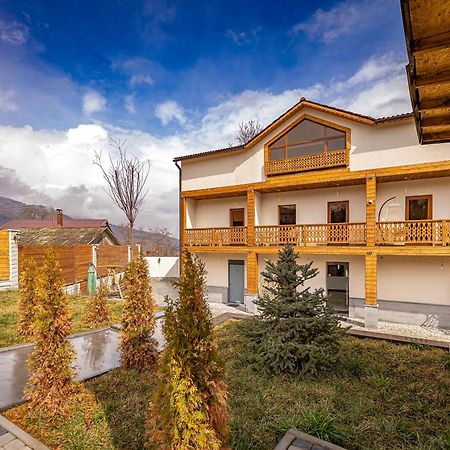 Taniqinn Dilijan Hotel Exteriér fotografie